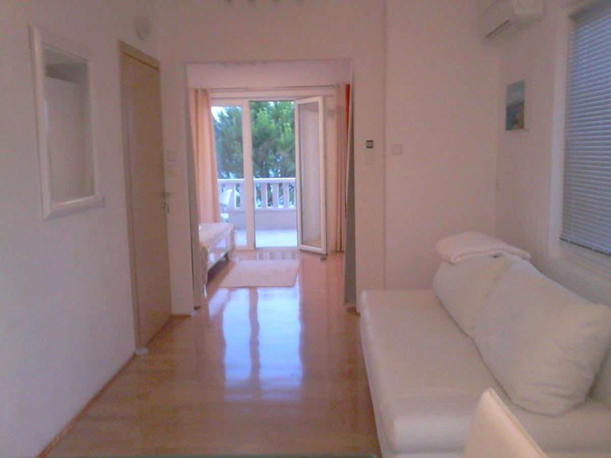Apartmani Sruk Sukošan エクステリア 写真