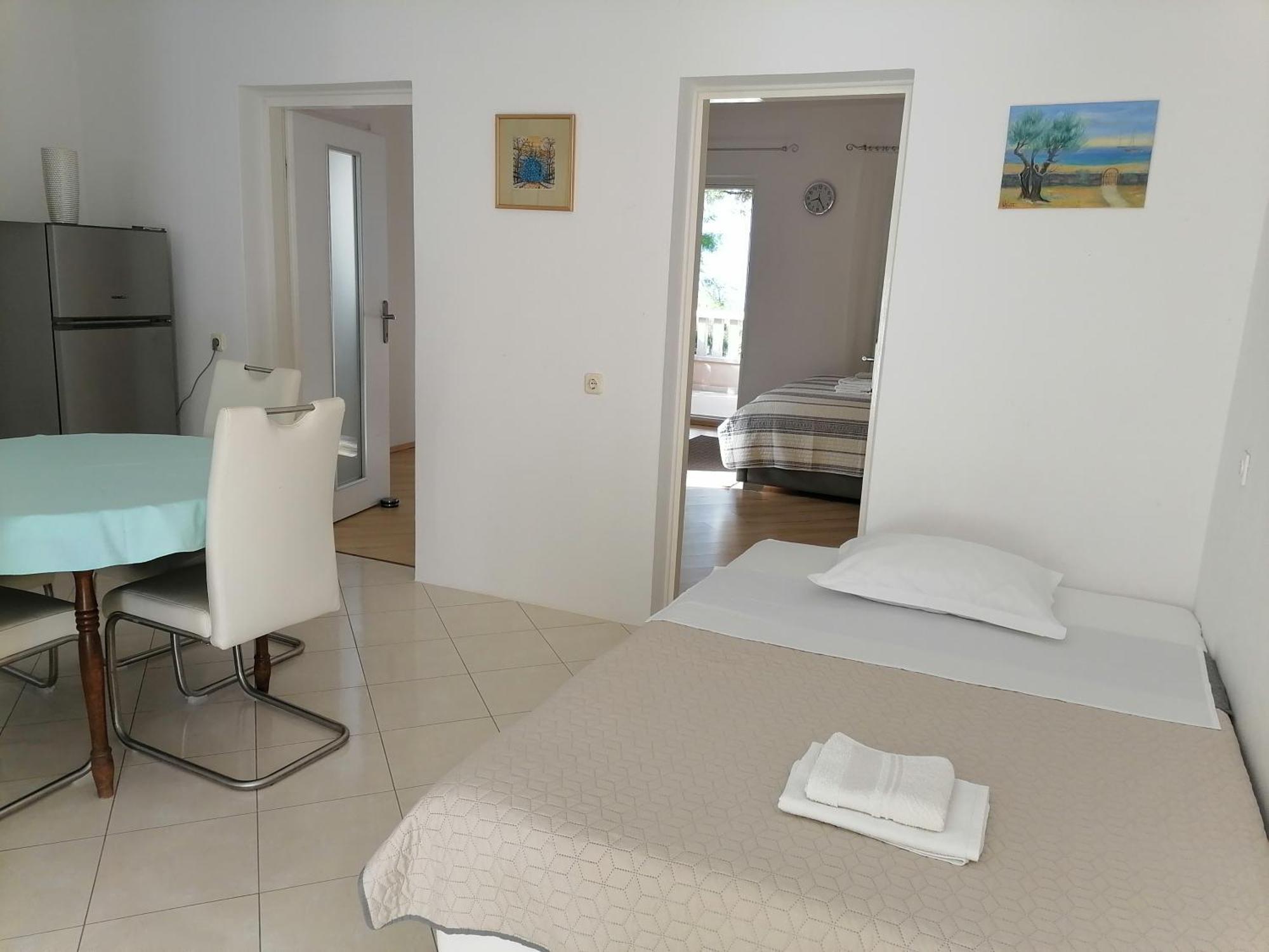 Apartmani Sruk Sukošan エクステリア 写真