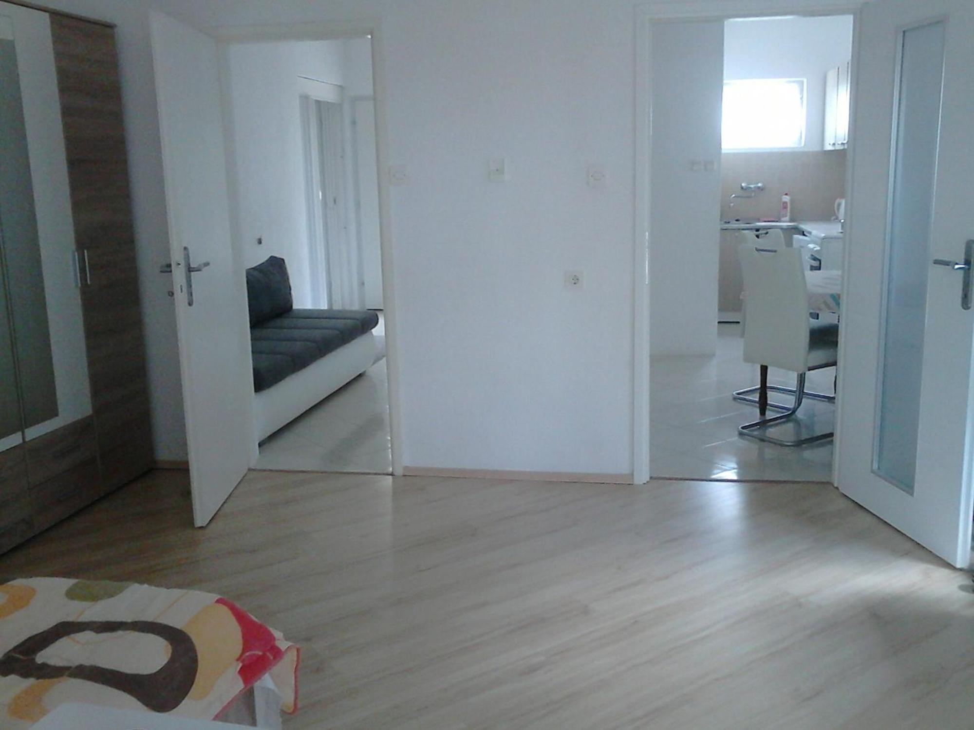 Apartmani Sruk Sukošan エクステリア 写真
